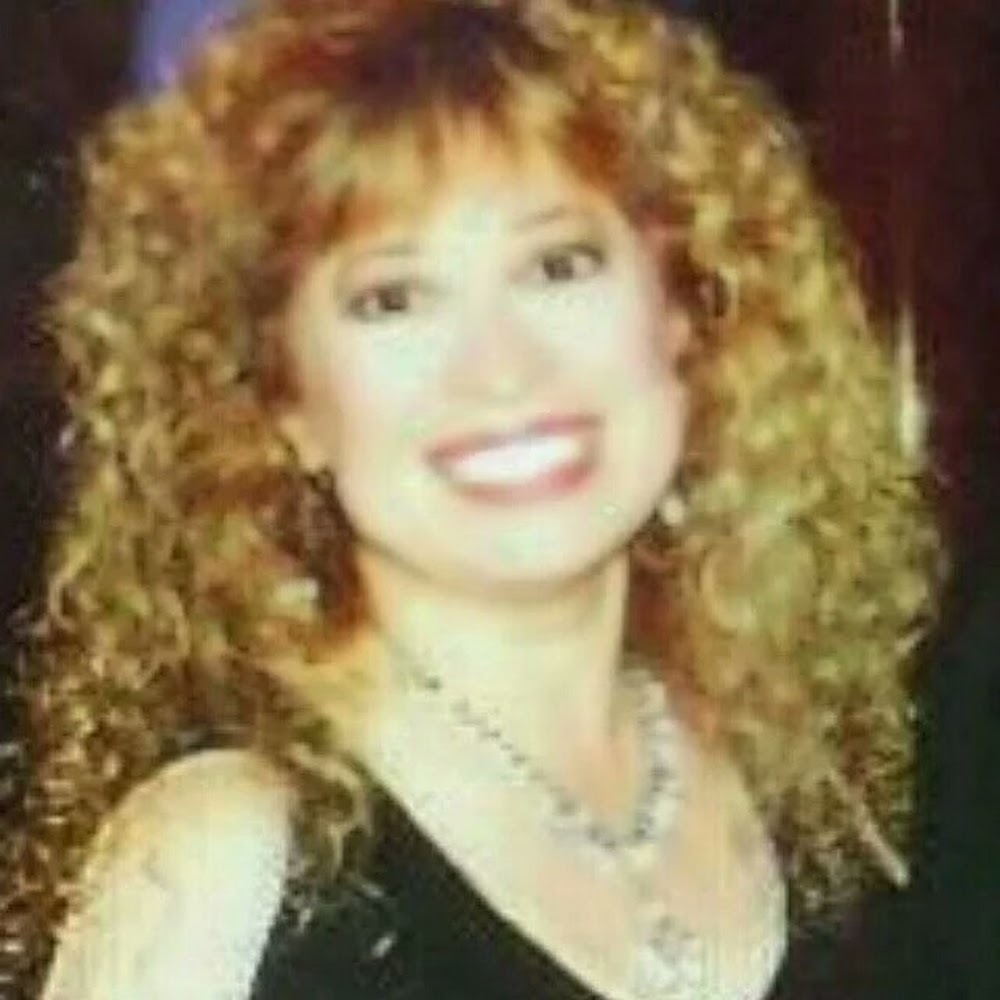 Meet your Posher, Peggy